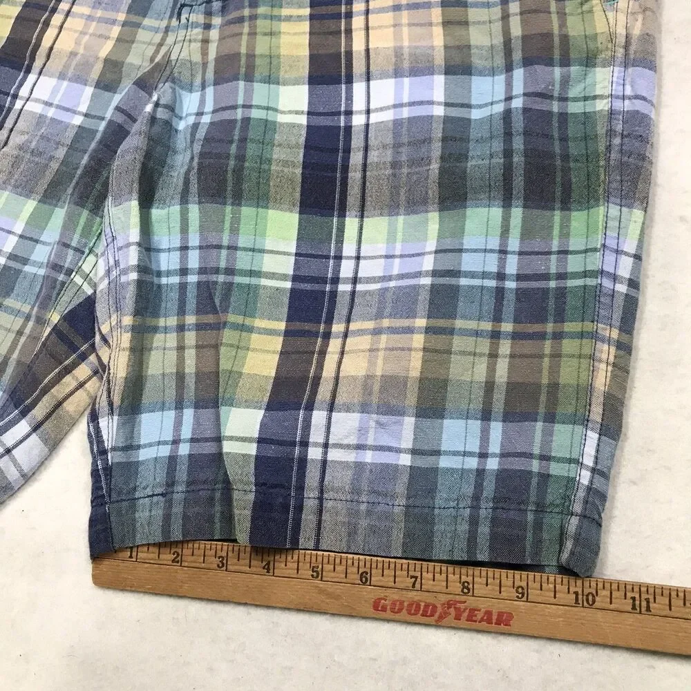 TOMMY BAHAMA Linen Blend Shorts Men 35-36 Turquoise Green Blue Plaid Beach